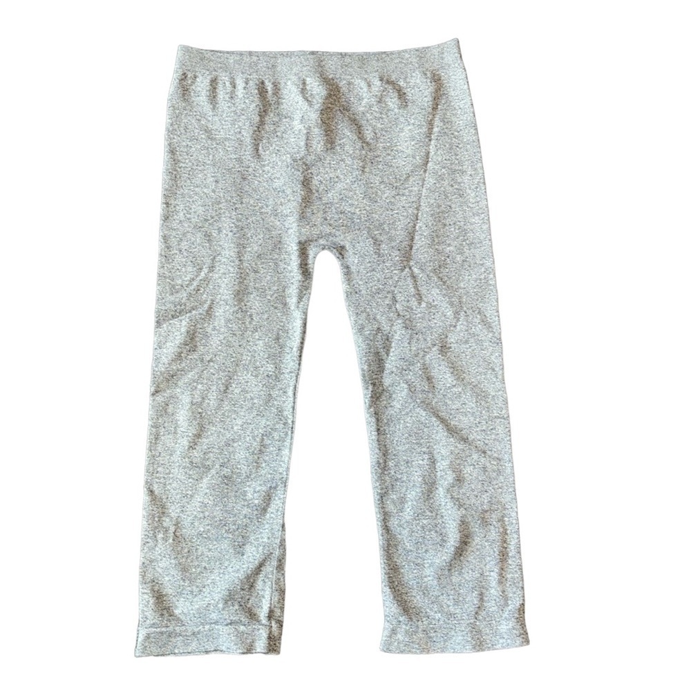 BCBGeneration gray black white Capri leggings women’s size XS/S